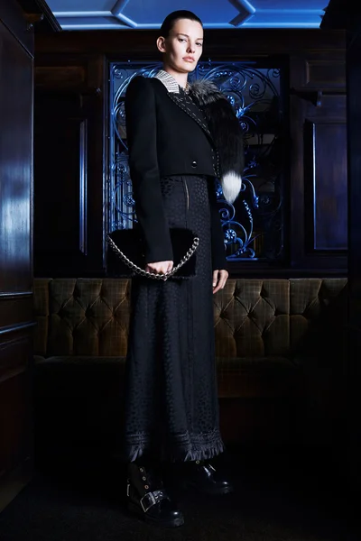 Look 3